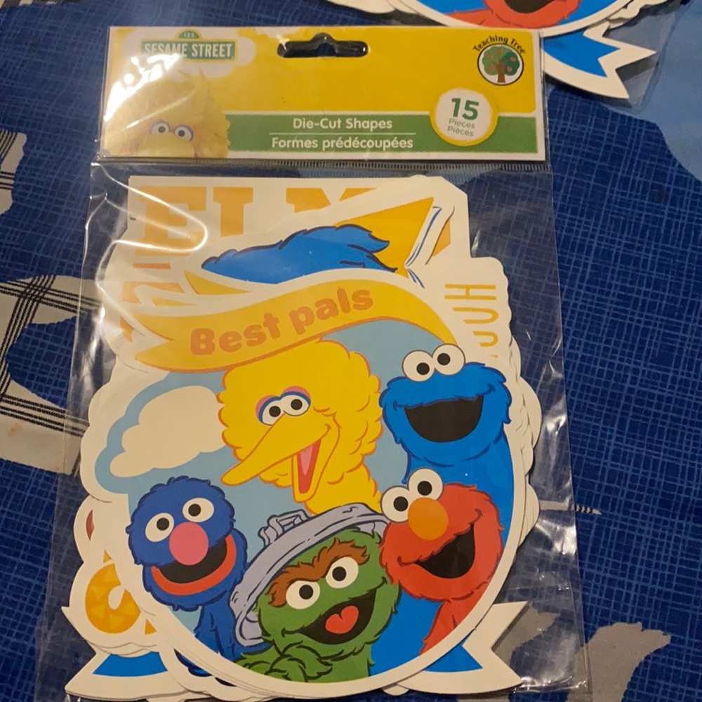 Sesame Street Die-cut Shapes